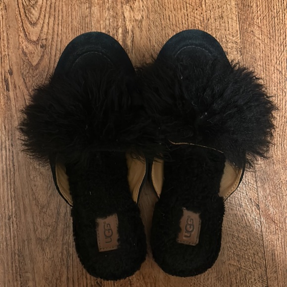UGG Fuzzalicious Slipper/Flats - Picture 4 of 8
